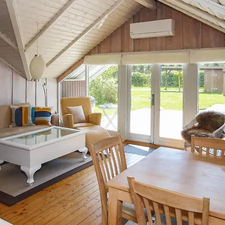 2 Bedroom In * Samsø