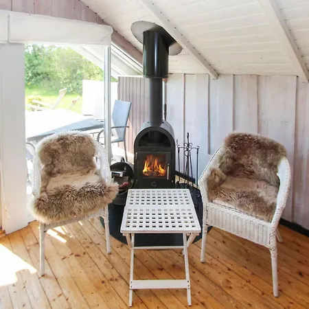 2 Bedroom In * Samsø