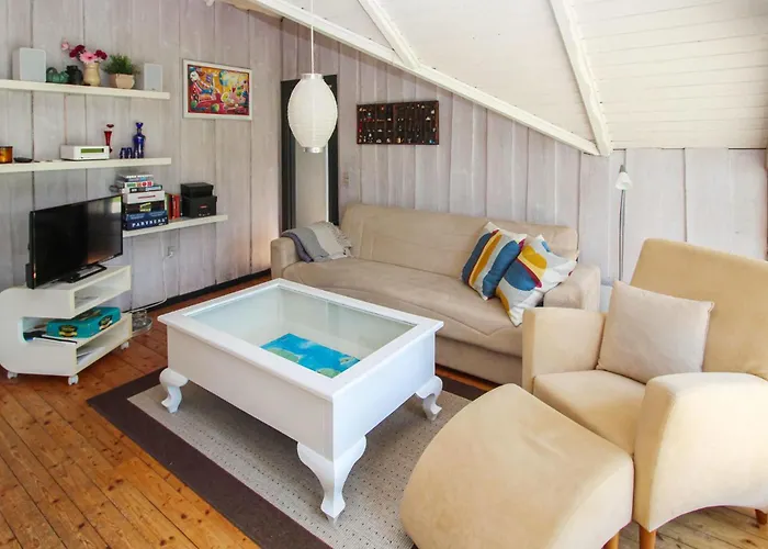 2 Bedroom In Ferienhaus *